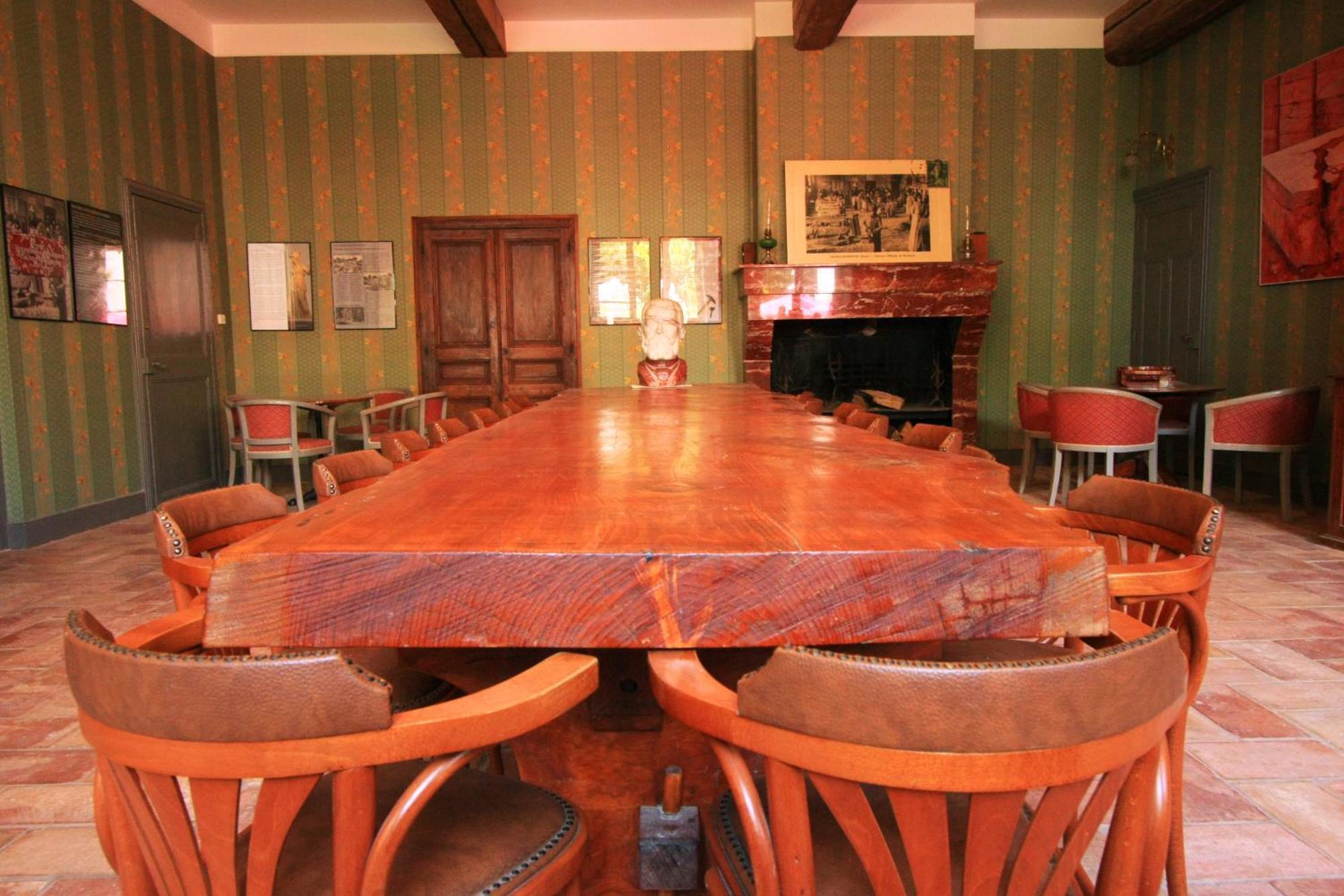 Logis Hotel - Restaurant La Marbrerie Caunes-Minervois Εξωτερικό φωτογραφία
