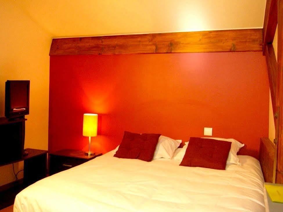 Logis Hotel - Restaurant La Marbrerie Caunes-Minervois Εξωτερικό φωτογραφία
